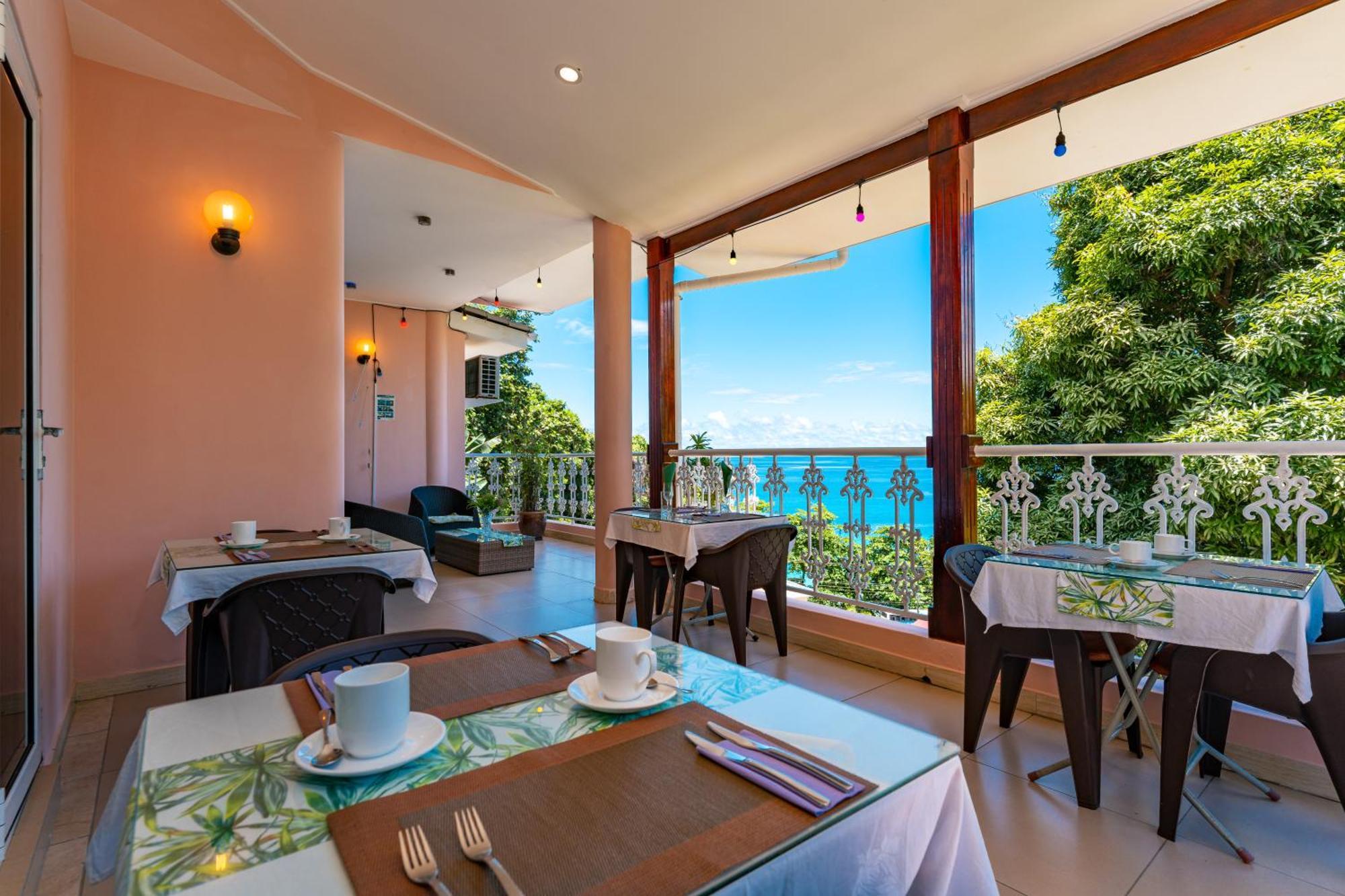 Glacis Heights Villa Exterior photo